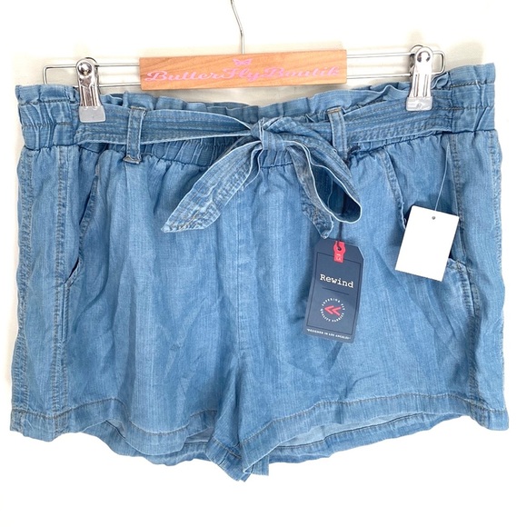 Rewind paper bag flowy tie shorts, Size XL, NWT - Picture 2 of 10